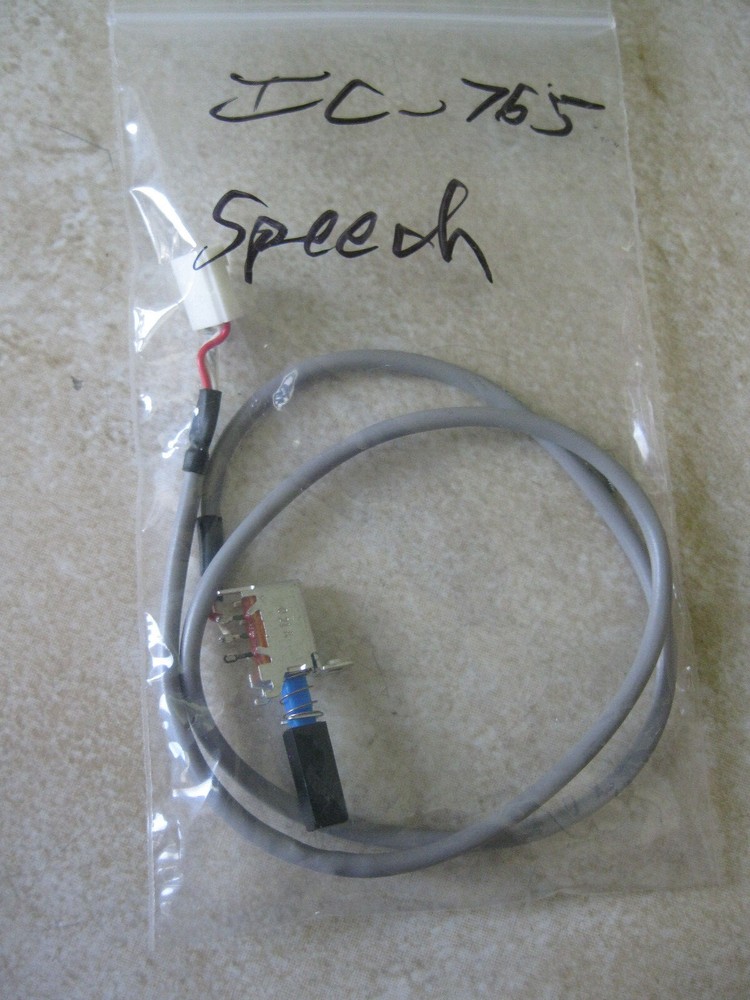 Icom IC-765 SPEECH control in Excellent shape