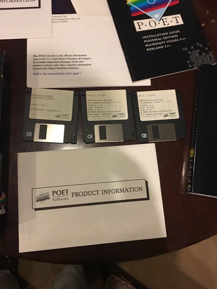 POET SOFTWARE . Persistent Objects & Extended Database Technology. Never Used