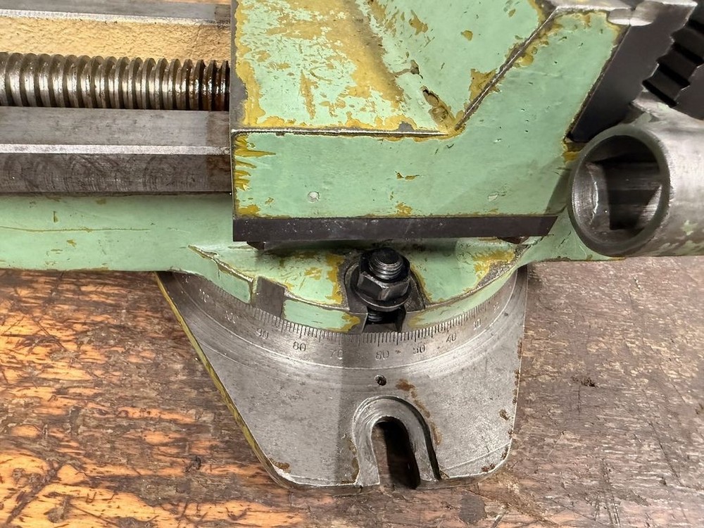 Machine Vice 150 Mm With Rotary Plate