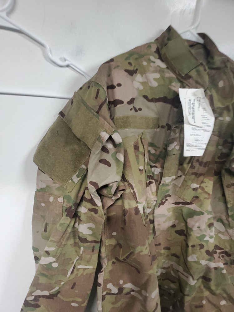 Small Regular US ARMY ISSUE MULTICAM - FLAME RESISTANT New jacket top
