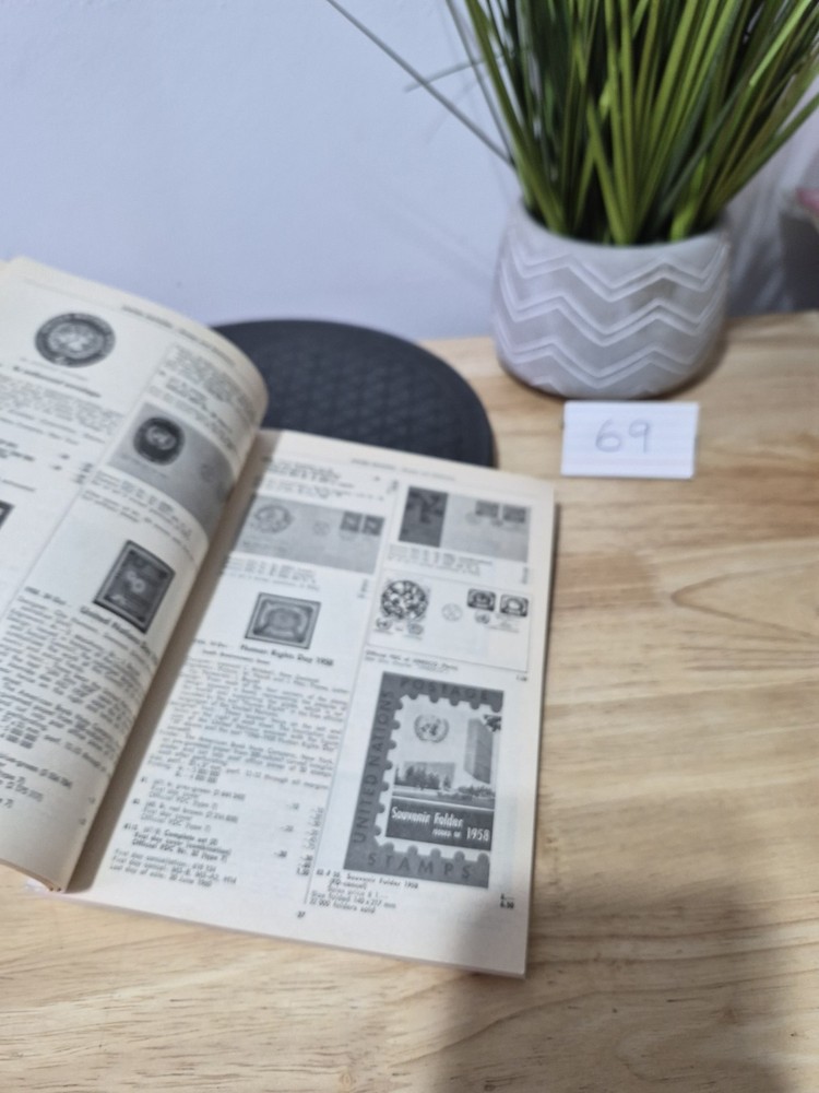 1968 United Nations Stamp Collector Catalog Book