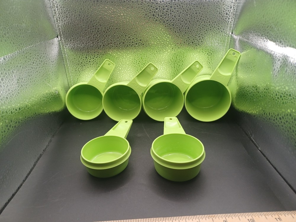 6 Vintage Tupperware Nesting Stacking Measuring Cups Set Green Complete