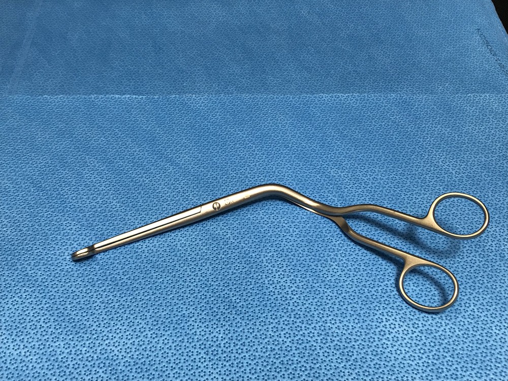 Aesculap AN381R Magill Forceps