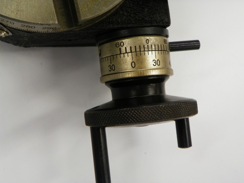 4.0" (100mm) PRECISION TILTING ROTARY TABLE, MT-2 CENTER BORE E982