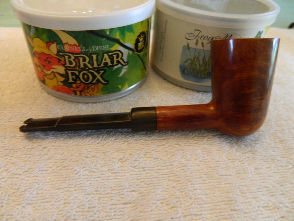 ESTATE PIPE CHARATAN'S MAKE SPECIAL , STACK, L IN CIRCLE,NEEDS STEM ,USED