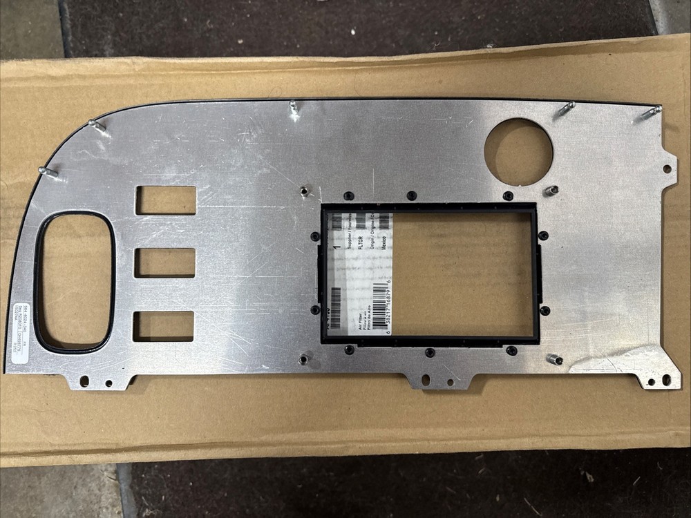 Paccar Upper Guage Panel Trim for Peterbilt 389