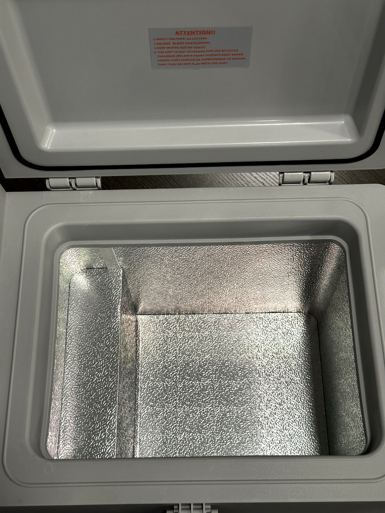 Accucold Portable Refrigerator/Freezer – SPRF26M
