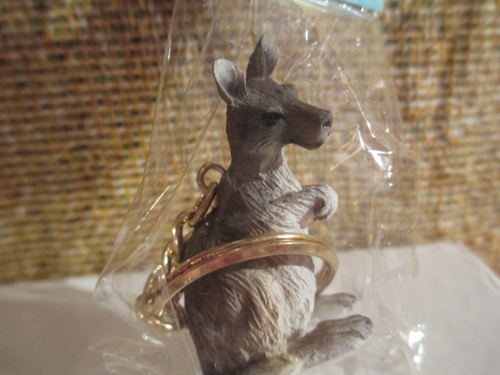 kangaroo key chain  great gift