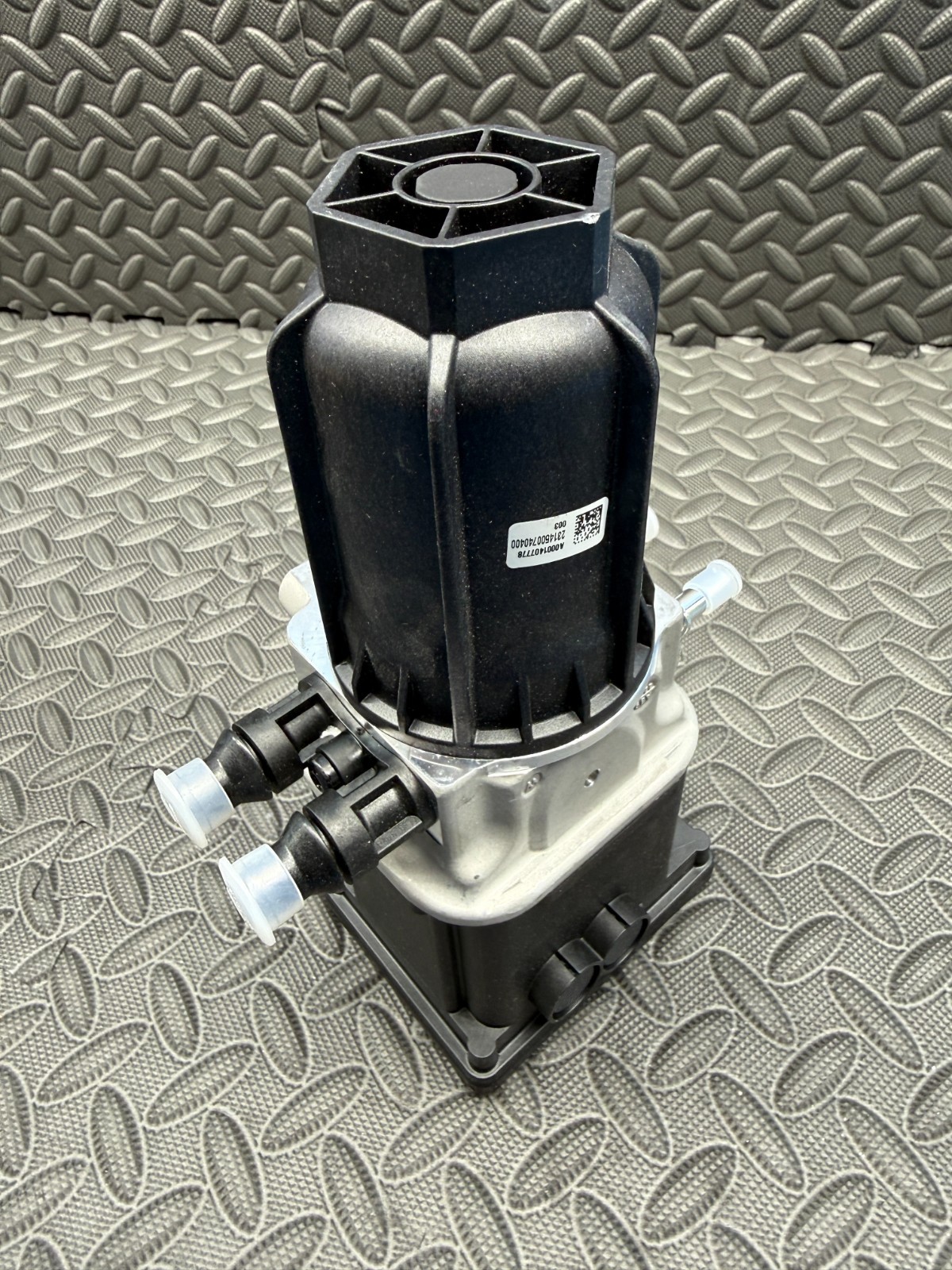 Genuine Detroit Diesel EA0001408078 Diesel Exhaust Fluid Pump Supply Unit