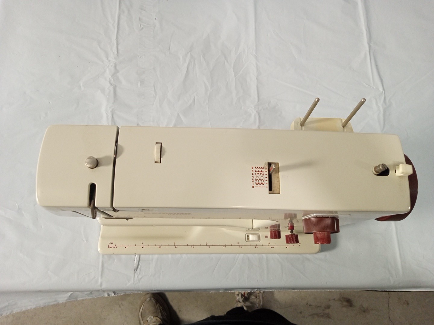 Bernina 807 Minimatic Sewing Machine UNTESTED