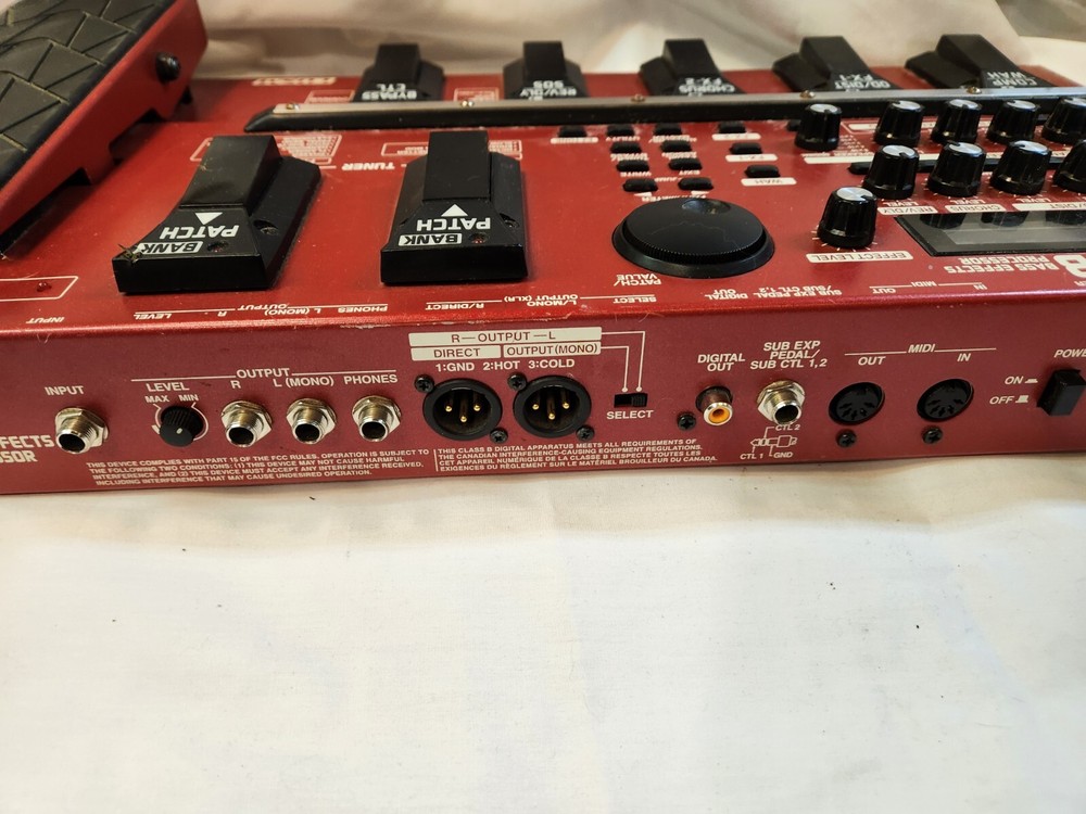 Red BOSS Bass Effects Processor GT-6B Guitar Multi-Effects Processor