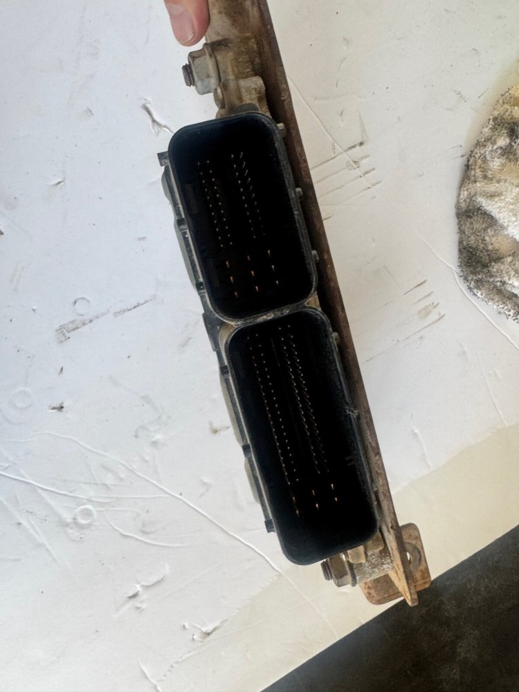 International Durastar (4300) Electronic DPF Control Module 7085804C1 0281020256