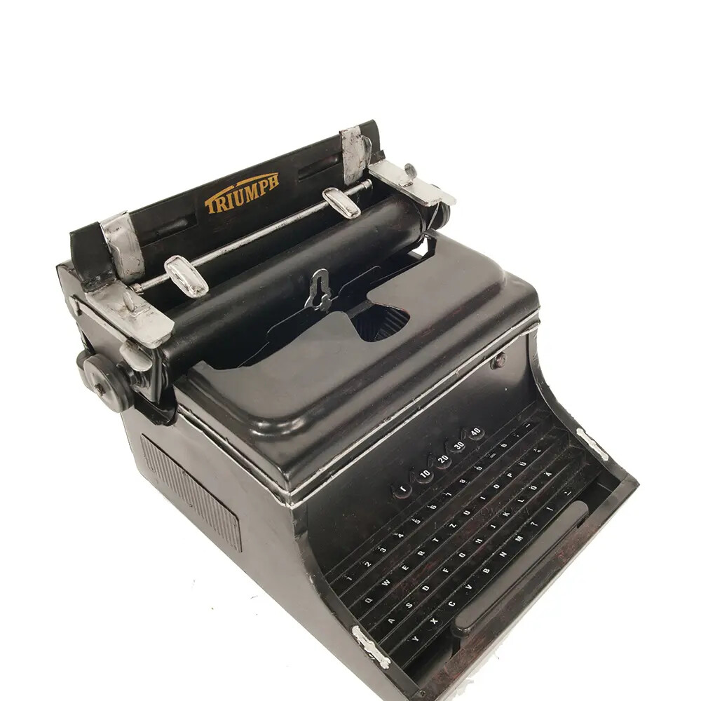 Historic 1945 Triumph Typewriter – Handmade German Display Replica
