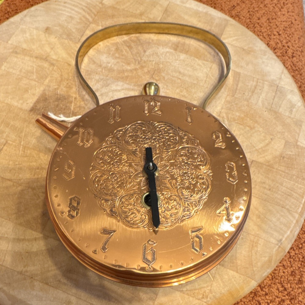 Copper Teapot Shaped Mechanical Wall Clock Metal Analog Wind Up Key