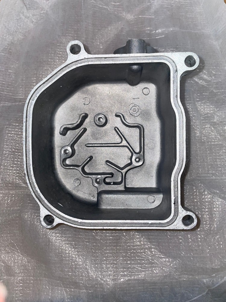 Sym ORBIT 50 CYLINDER HEAD 12301-BE2-A00 (BOX 4)