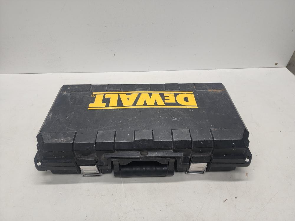 DEWALT RECIPROCATING SAW DW304P (P03056830)