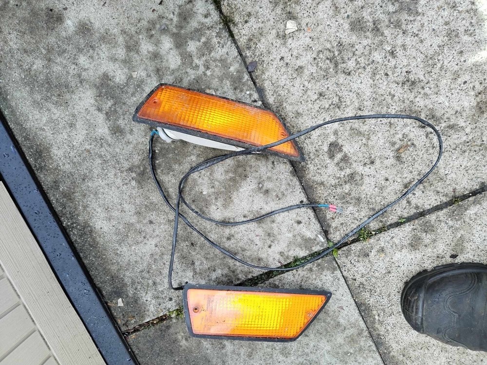 Honda Gl 500 D Silverwing  2x Indicator Pair Re+Li Front