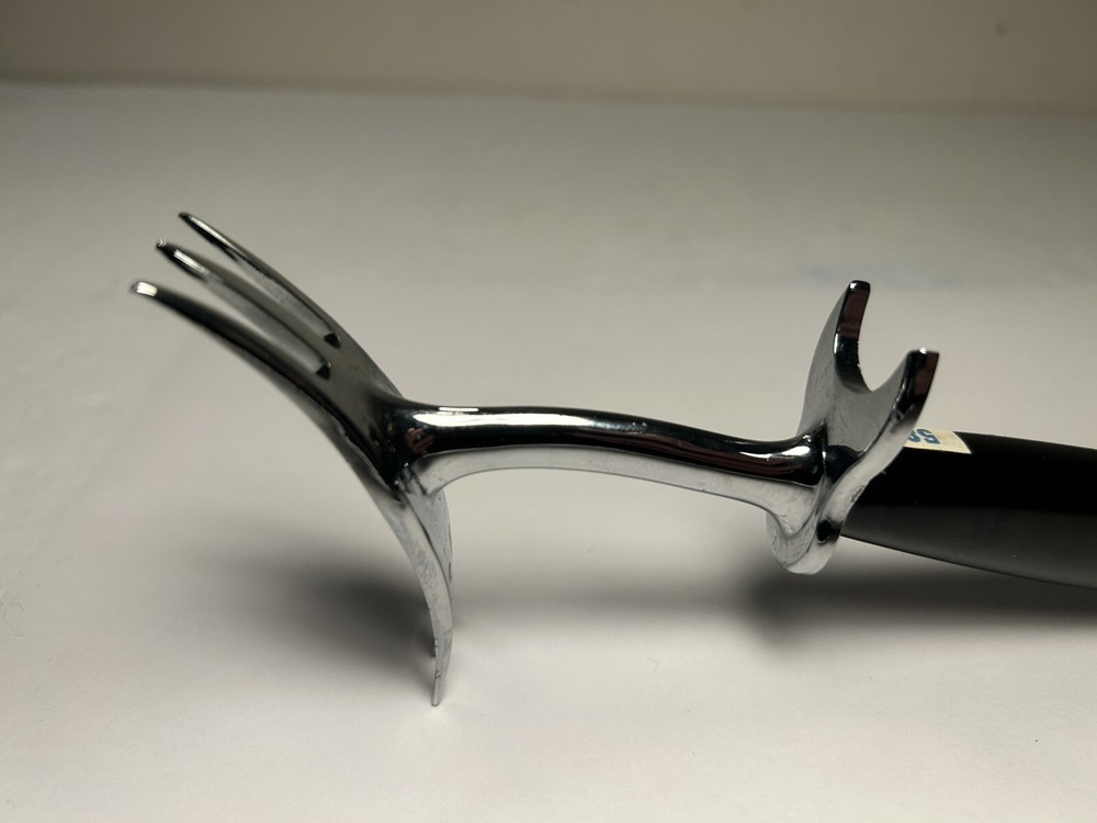 Vintage Double Edged Design Carving Fork REGD #911032 Made in England 8.25”