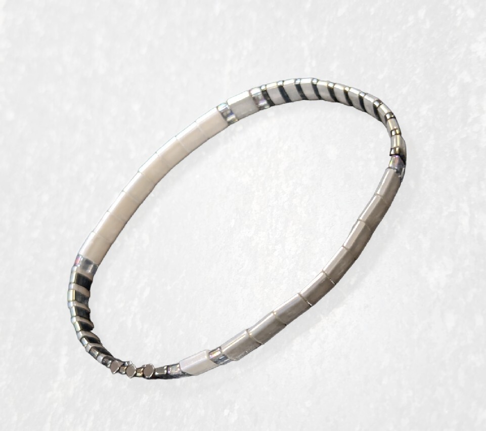 TILA Bracelet 🤍 SILVER SLIPPER 🤍HANDMADE