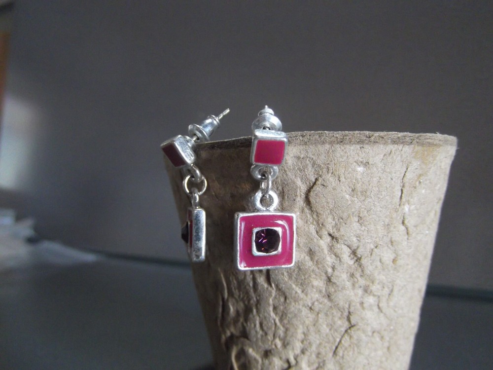 1 Pair Old 1"in Pink Square Studs