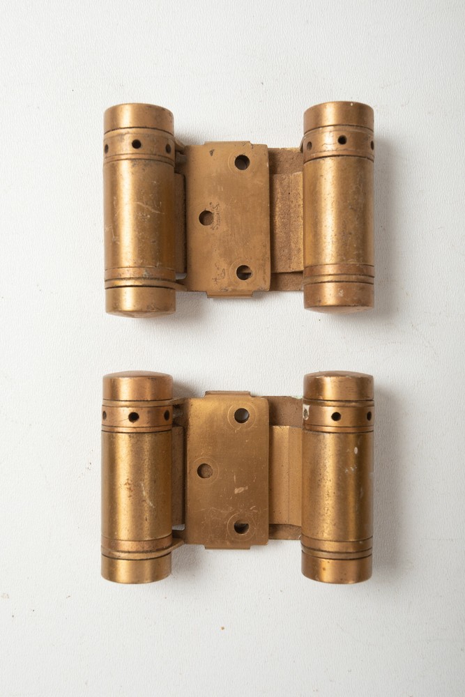 Milwaukee Hardware Double Acting Spring Door Hinges Medium (B9A) 2.75" Saloon