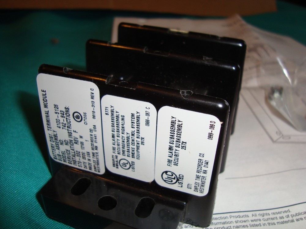 SIMPLEX 4100-5128 BATTERY DISTRIBUTION TERMINAL BLOCK **NEW**