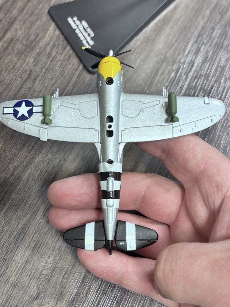 PLANE P-47 Thunderbolt USAAF "II WW Aces"