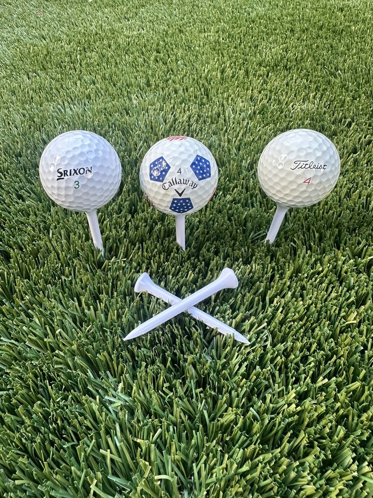 White Plastic Golf Tees (200 Pack)