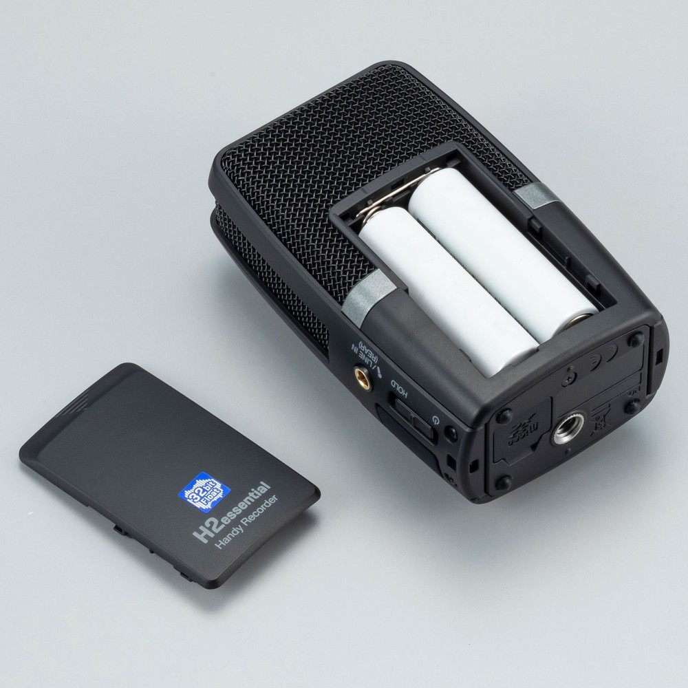 Zoom H2essential Multi-Mic 32-Bit Float Handy Recorder Accessory Bundle