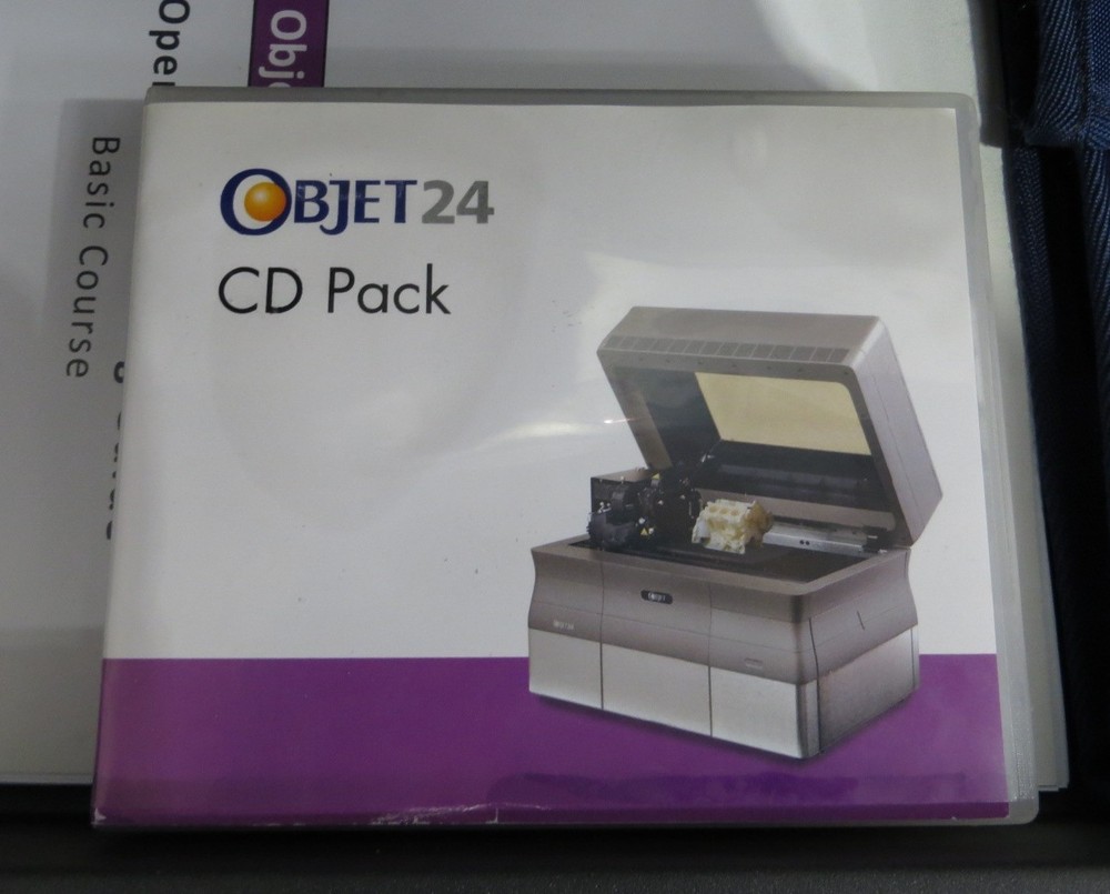 T194023 Objet Stratasys Objet24 Desktop 3D Printer System