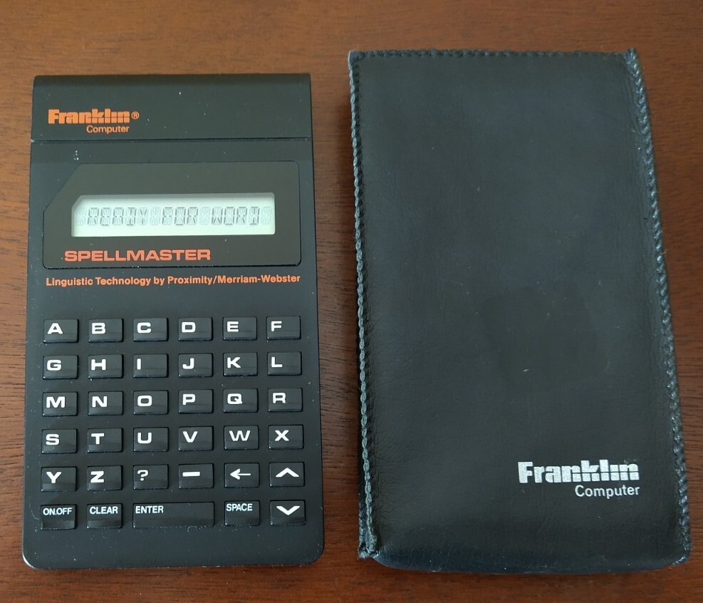 Franklin Computer Spellmaster  & Case PS-104 Merriam Webster Tested Working