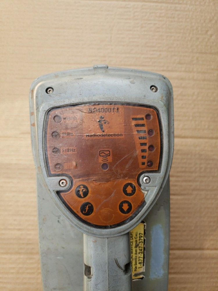 Radiodetection RD4000T3 transmitter Used NOT WORKING