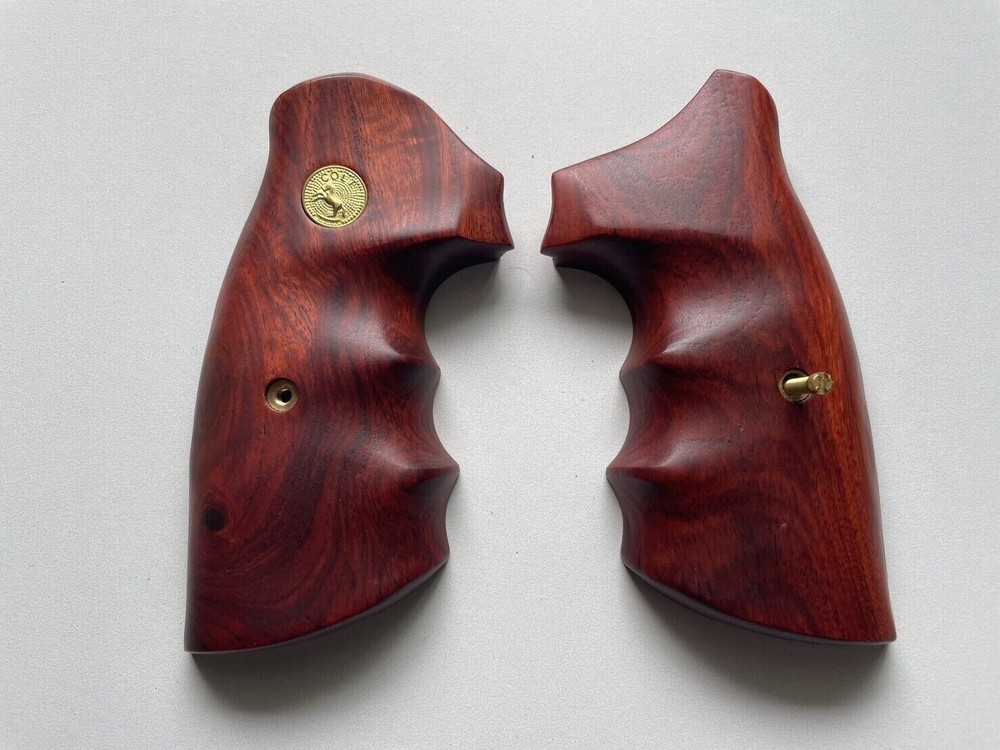 Handle grip for COLT PYTHON  grips (I, E FRAME) Smooth hard wood and opened back