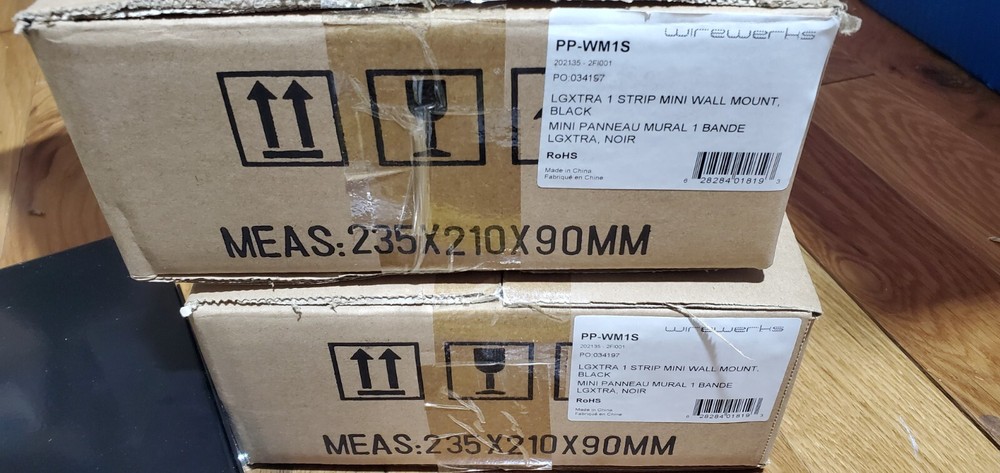 1U Fiber Patch Panel, Capacity 3 LGX compatible slots, Black