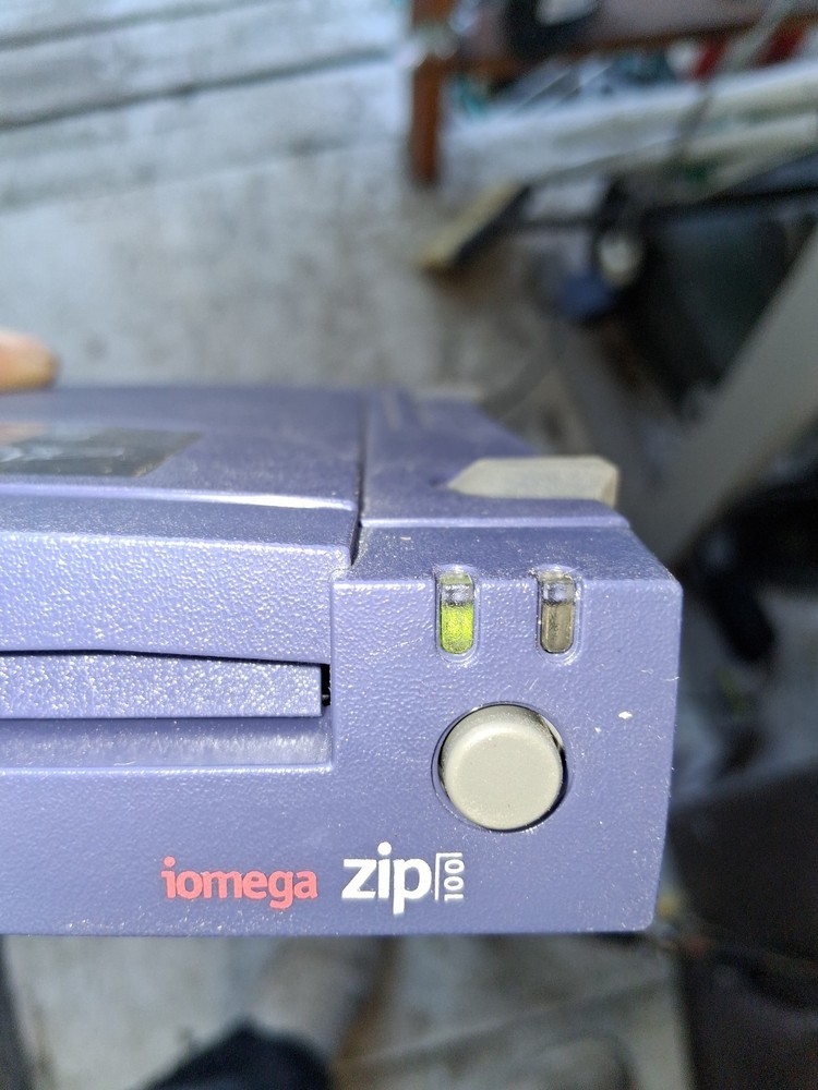 Iomega Zip Drive 100 Parallel Port