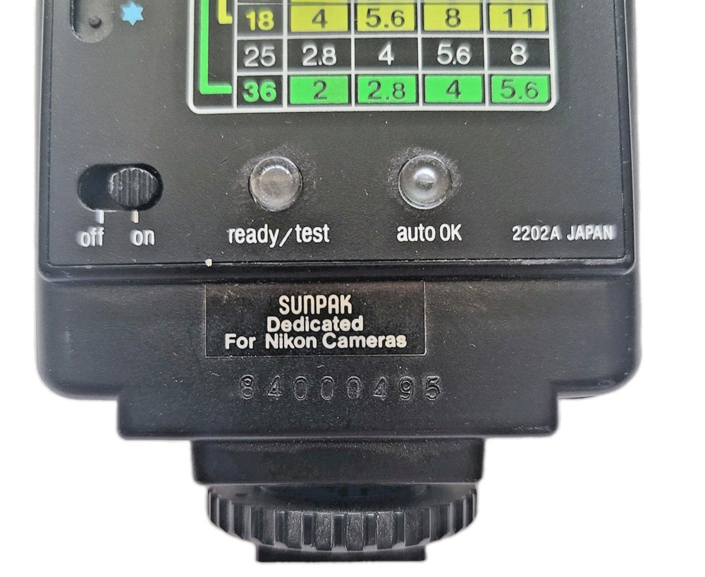 Sunpak Auto 221 D Camera Flash Dedicated For Nikon Cameras