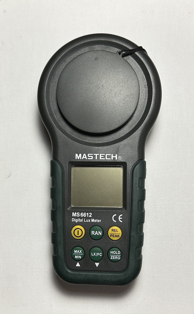 MASTECH MS6612 Digital Luxmeter Illuminometer Light Meter Foot Candle Auto Range