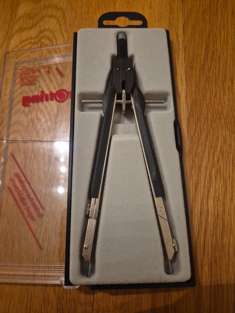 Rotring Rapid Adjustment Compass In Original Case Free Postage