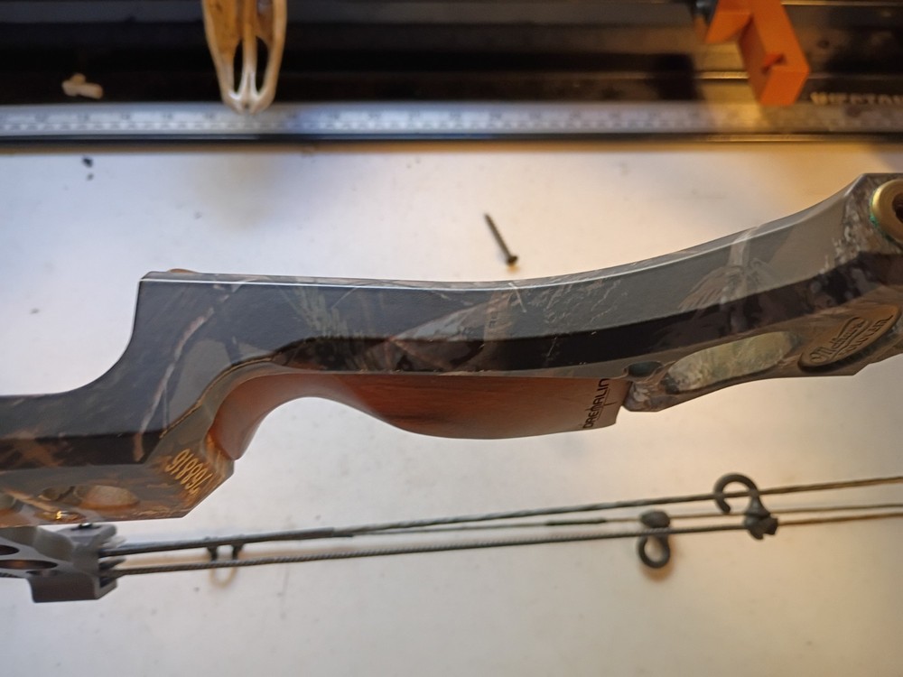 Mathews Drenalin Compound Bow 28" Draw 70lb