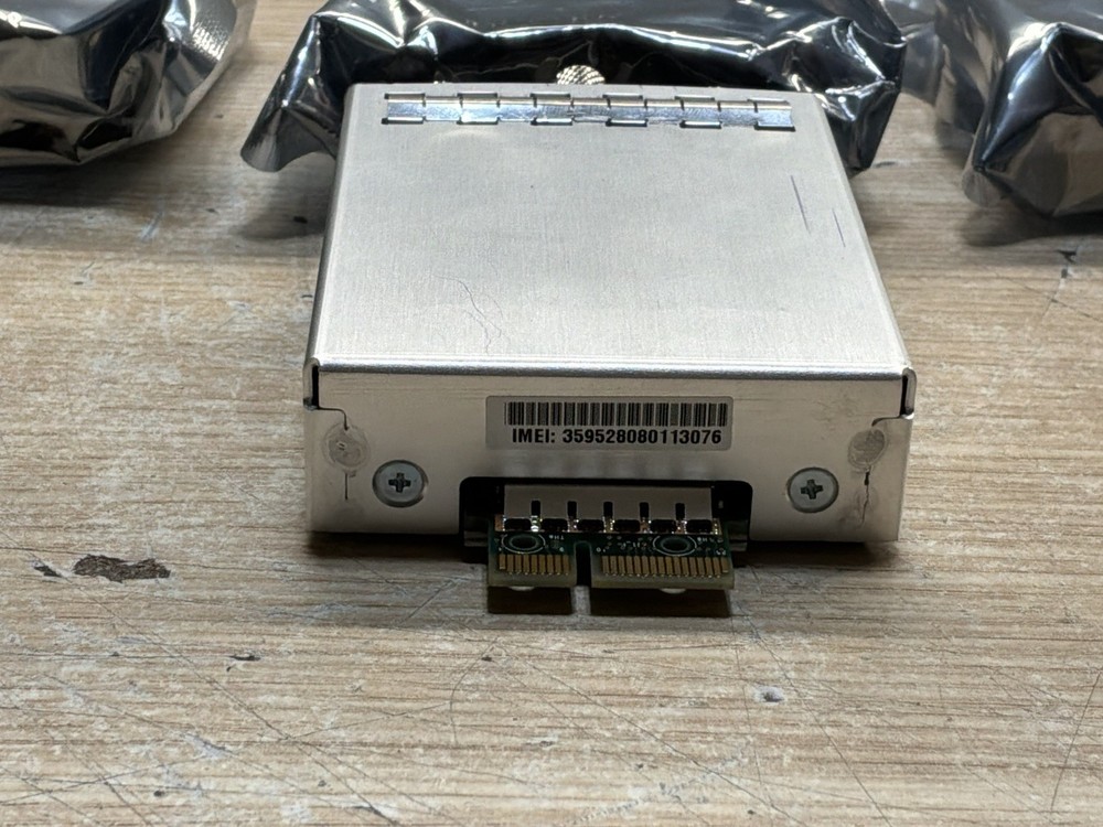 4 Cisco Pluggable Interface Module LTE P-LTE-US/ NEW/ JUA3470