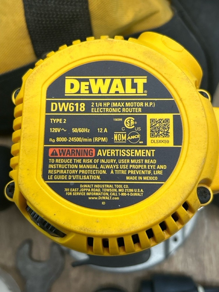DEWALT DW618 (SBL015300)