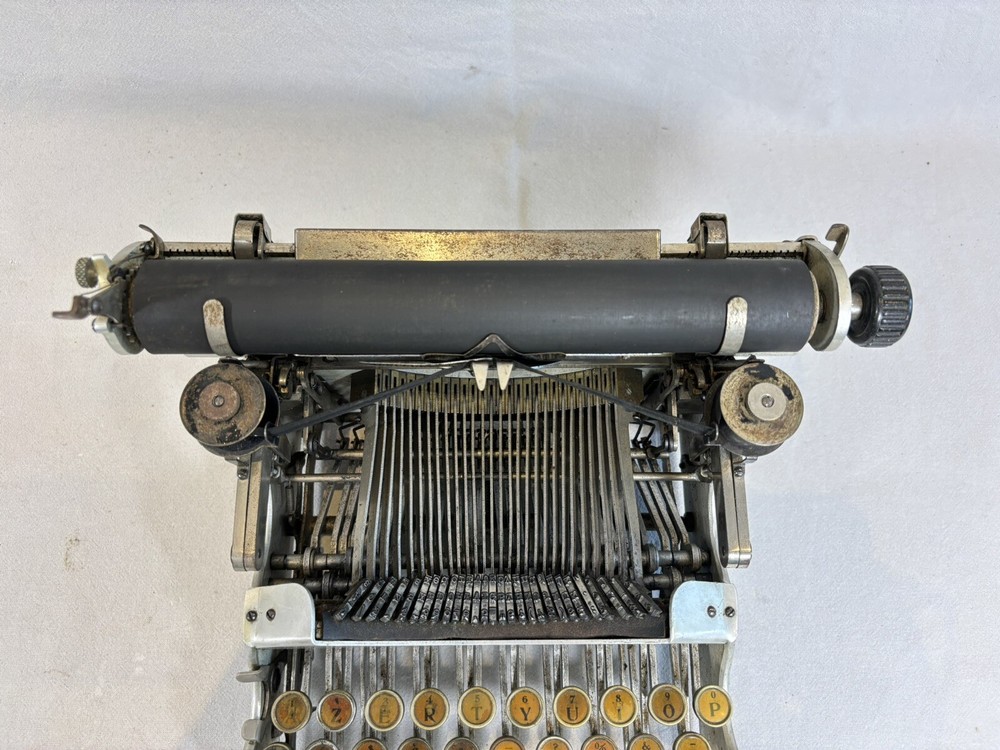 Standard Folding Typewriter 1910s
