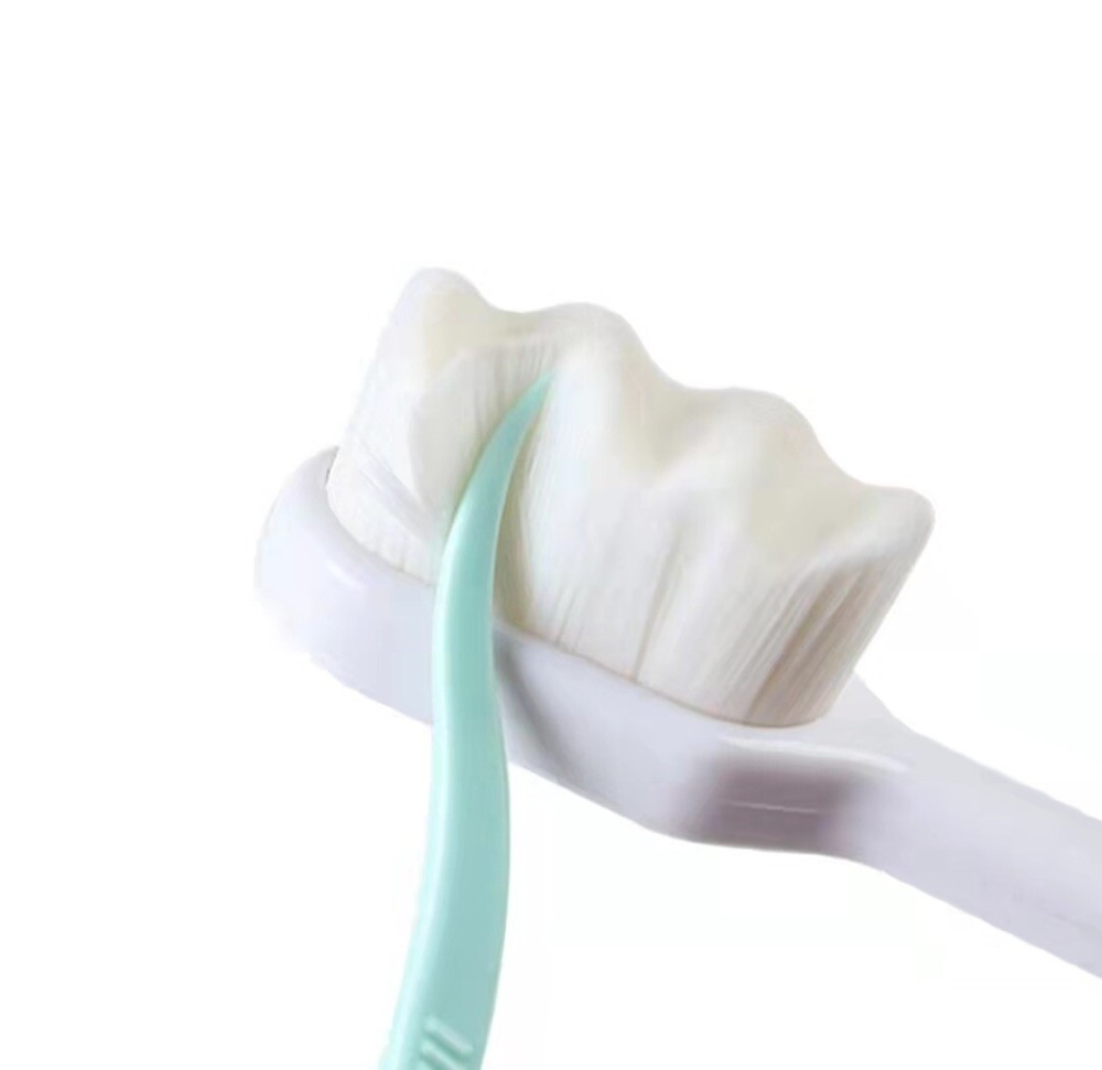 once❤：(2 Set) Black & white Extra Soft Toothbrush for Sensitive Gums and Teeth
