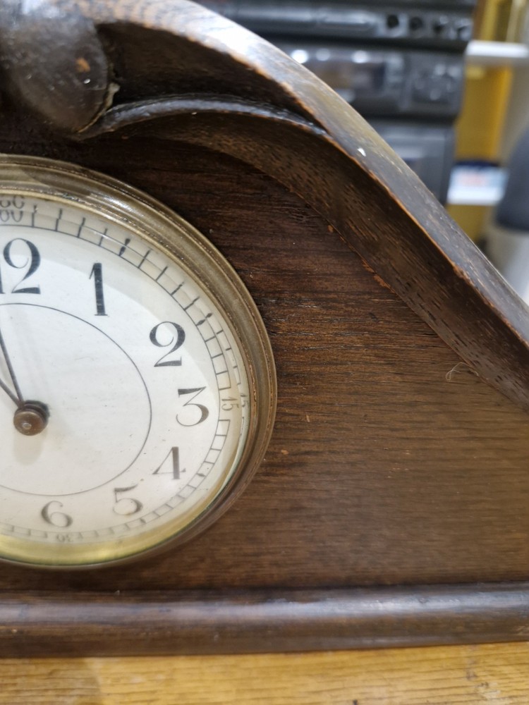 Vintage French Wind Up Mantle Clock
