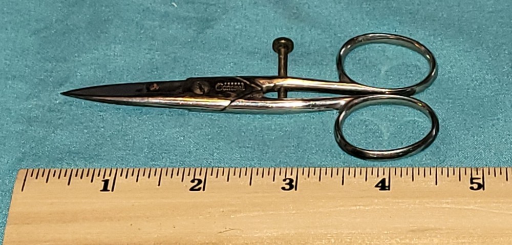 Vintage General Button Hole Scissors Adjustable Sewing Access Adjustable Screw