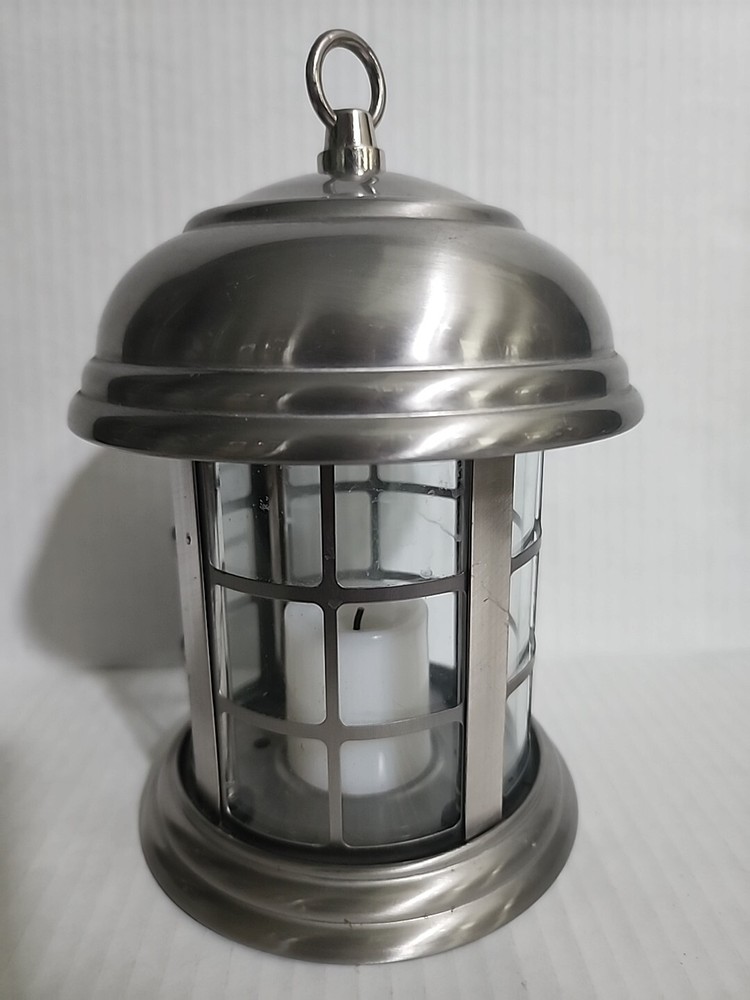 * Battery Powered Decorative Silver Colored Metal Lanterns, 7" tall, Works 👍