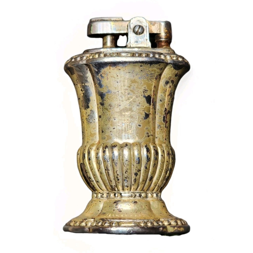 Vintage Ronson Mayfair Silverplate Table Lighter