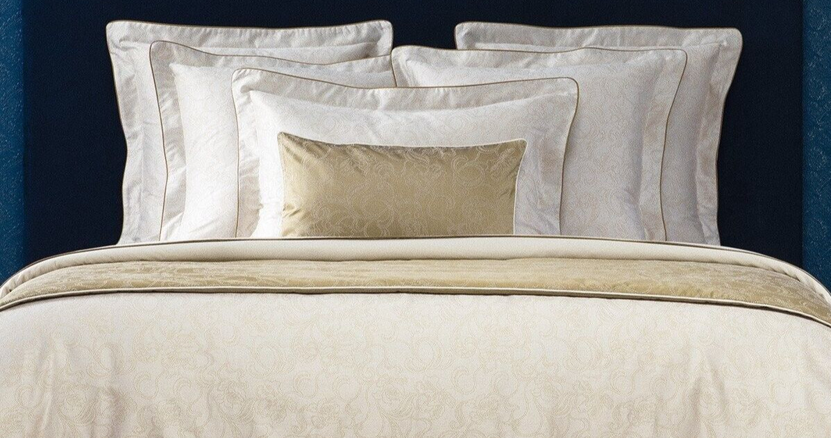 NWT Yves Delorme Accent Throw Cushion Pillow Cover Tan Floral Swirls Embroidery