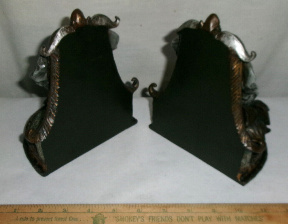 Elephant Head Book Ends set
