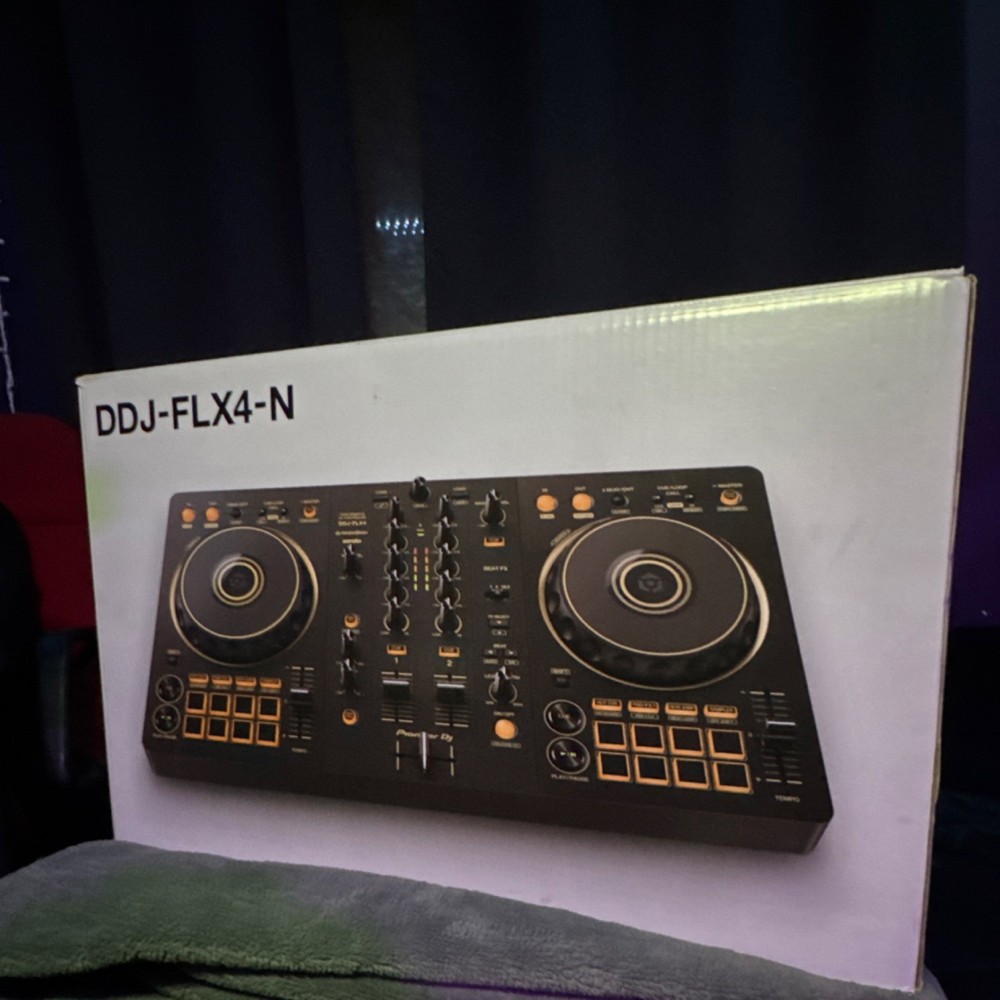 Pioneer DJ DDJ-FLX4-N Double Deck Controller, Built-in Mixer, USB, Loop/Filter